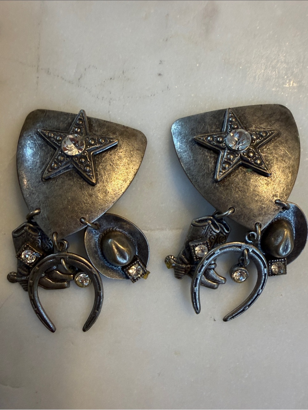 Vintage-Inspired Silver Western Dangle clip on Earrings - Unbranded